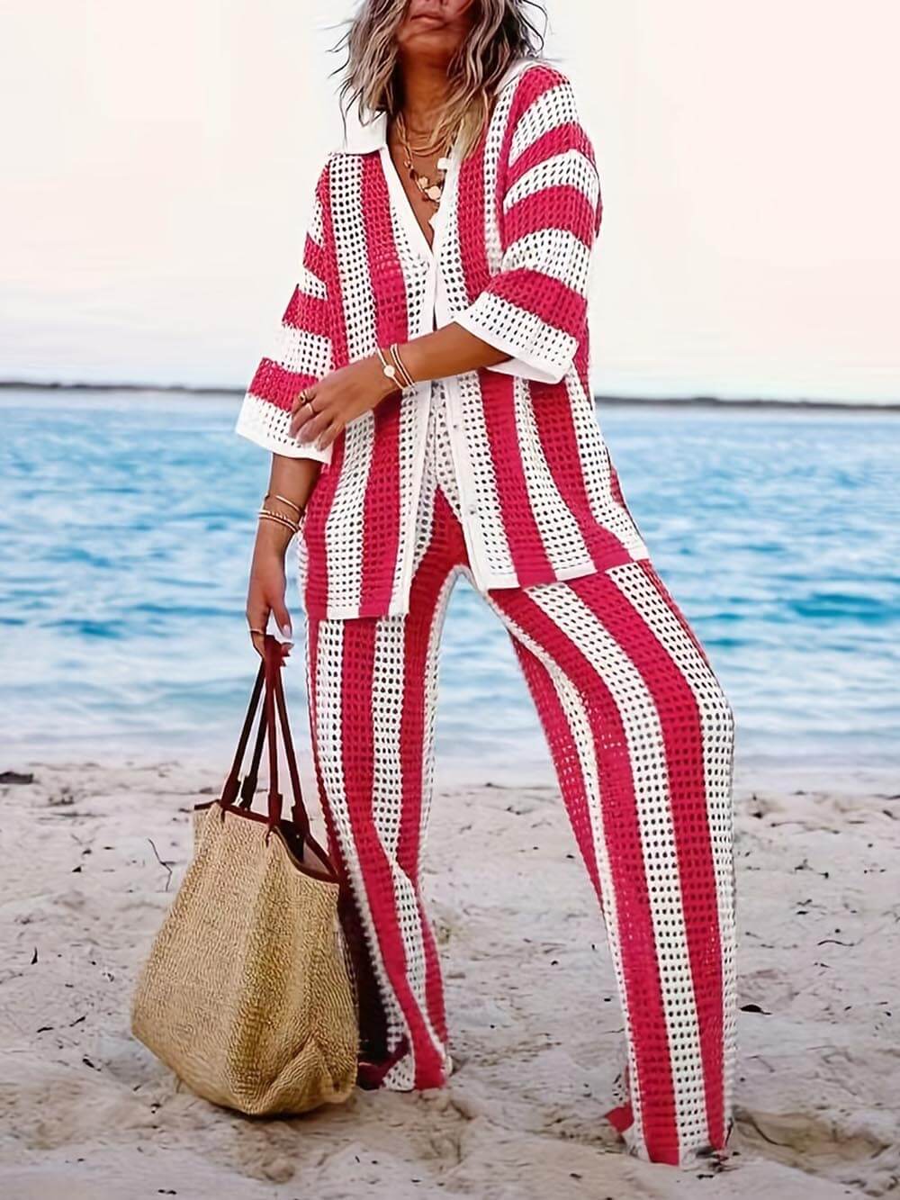 Moda Bol V Yaka İçi Boş Çizgili Pareo