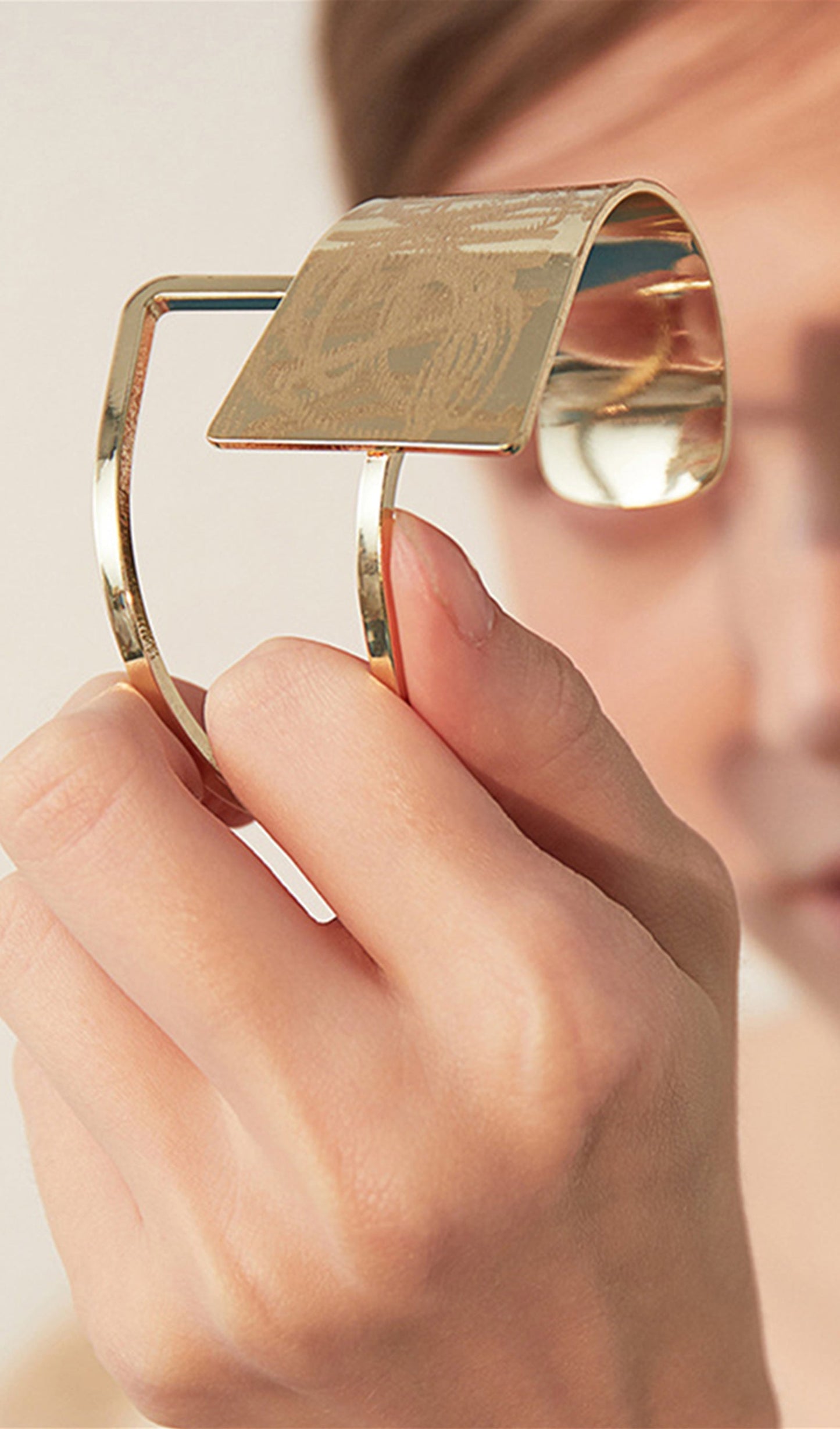 Altın Asimetrik Kol Manşet Bilezikler