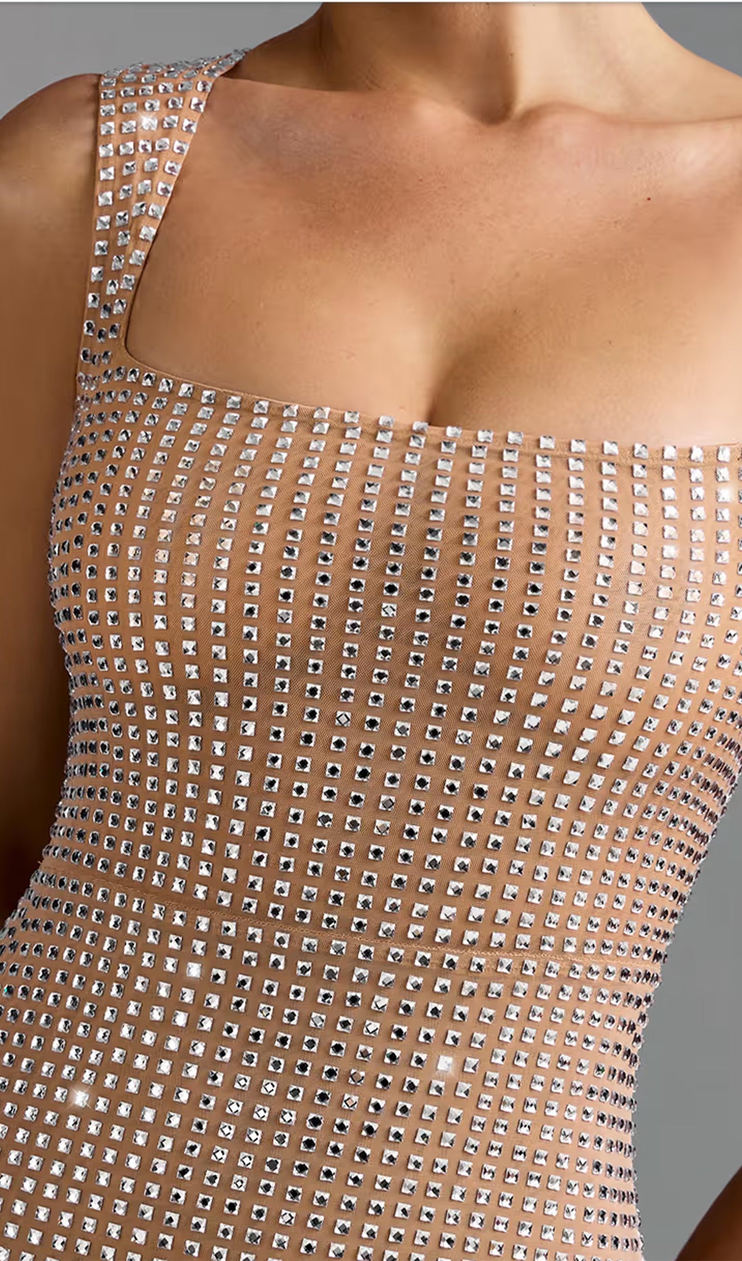 Taşlı Kare Yaka Mini Elbise Nude