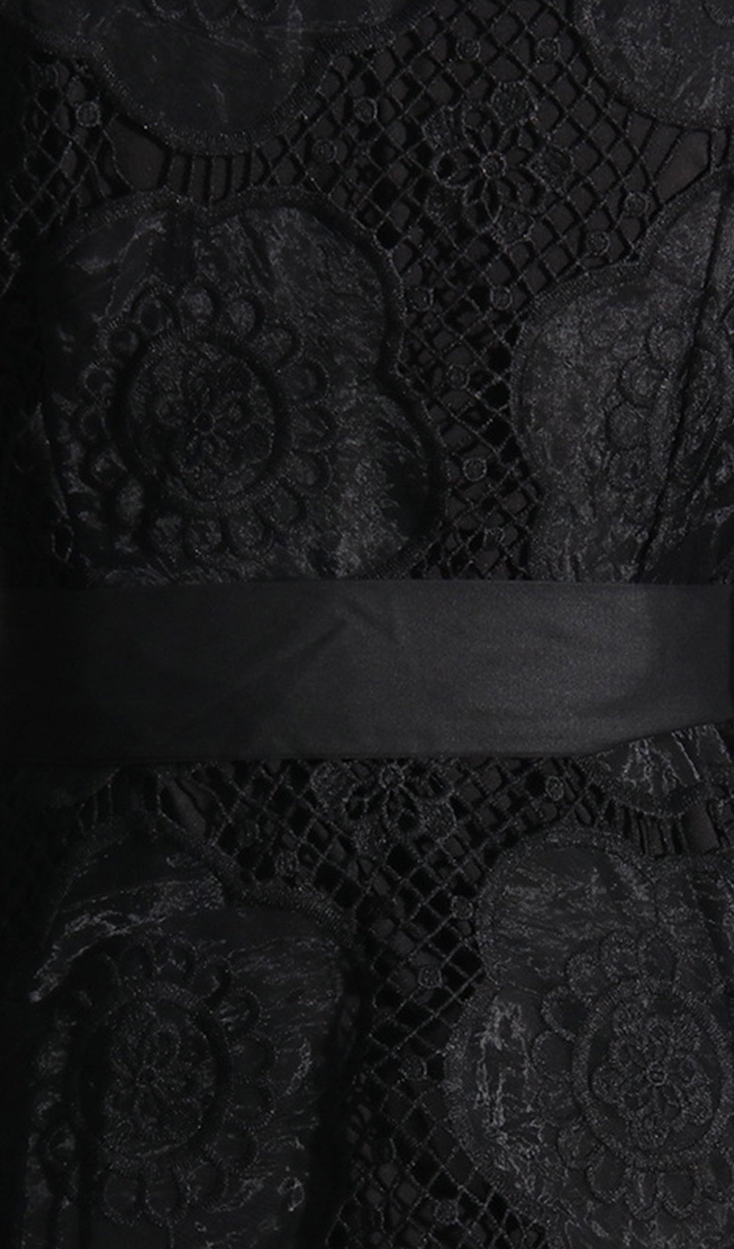 İçi Boş Dantel Midi Elbise