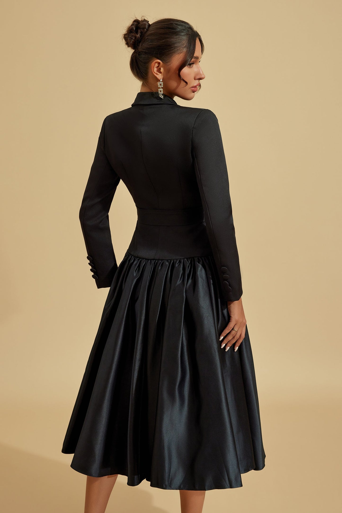 Sukienka midi Noir Blazer