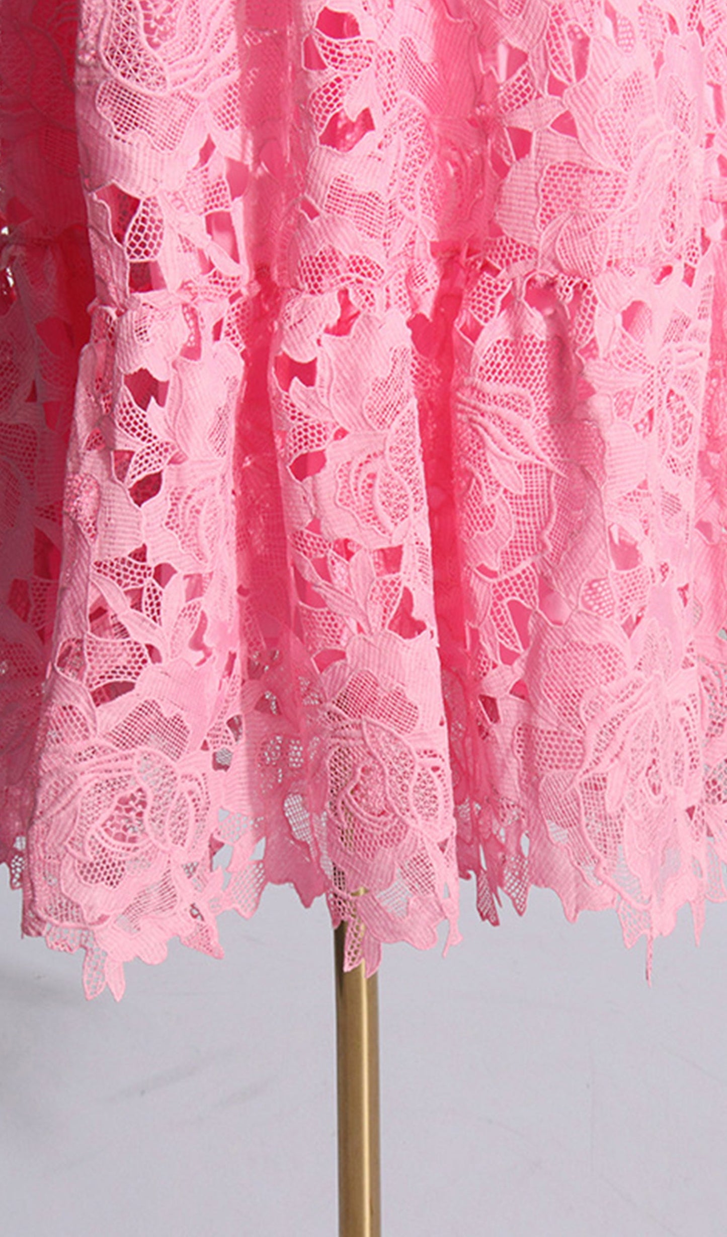 Kroşe İçi Boş Midi Straplez Bandeau Elbise