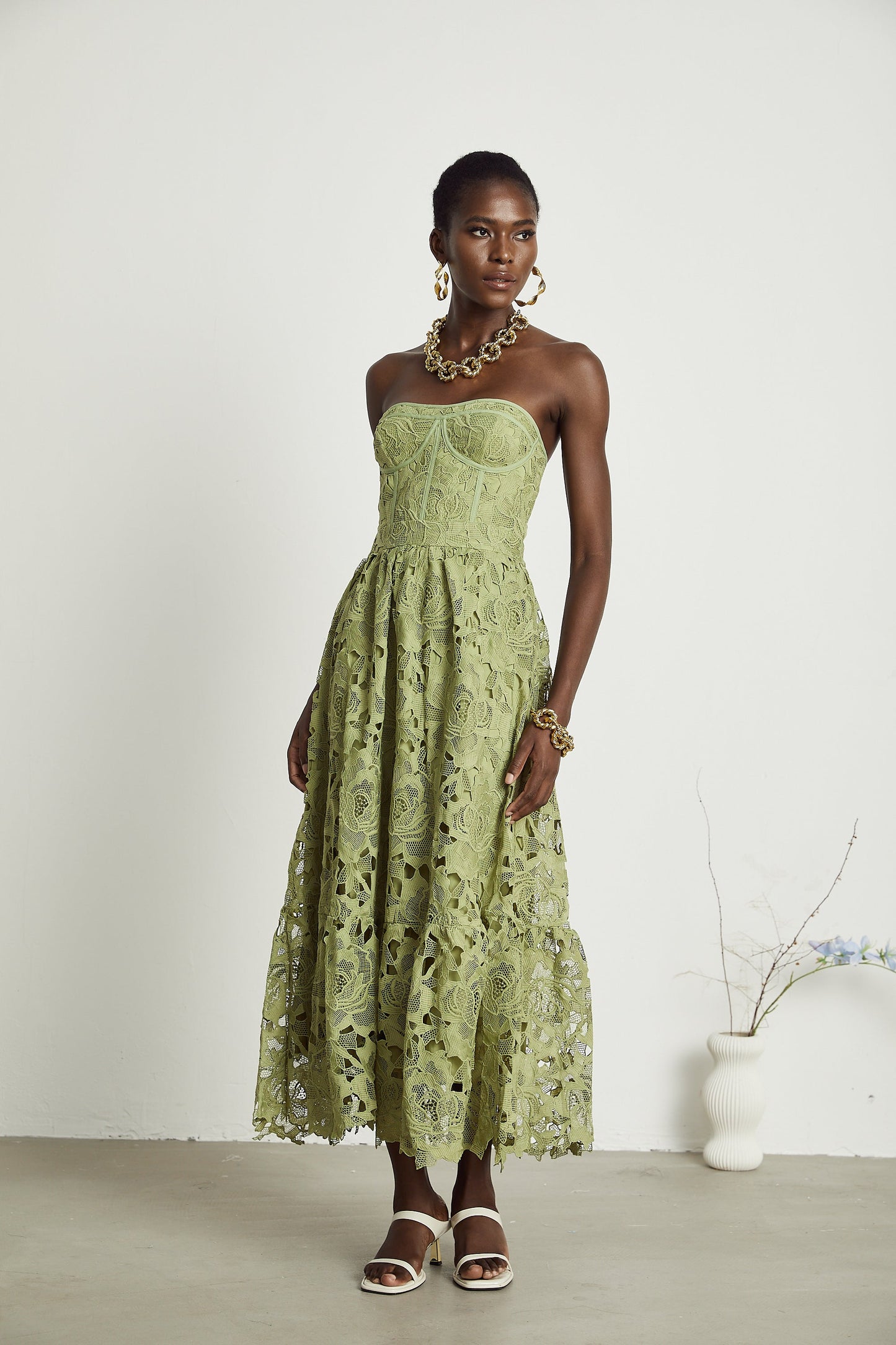 Inès Dantel Cut-Out Midi Elbise