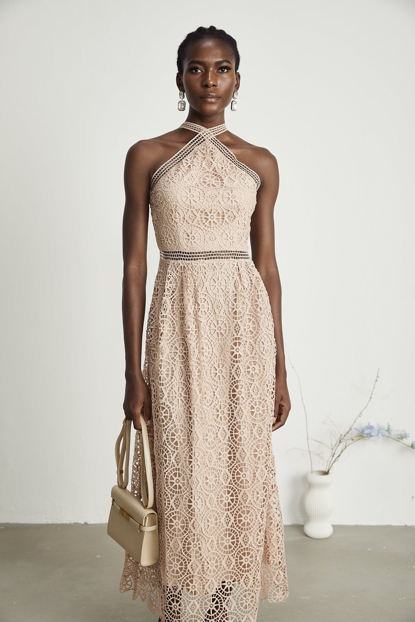 Ela Cut-Out Fitted Midi Elbise