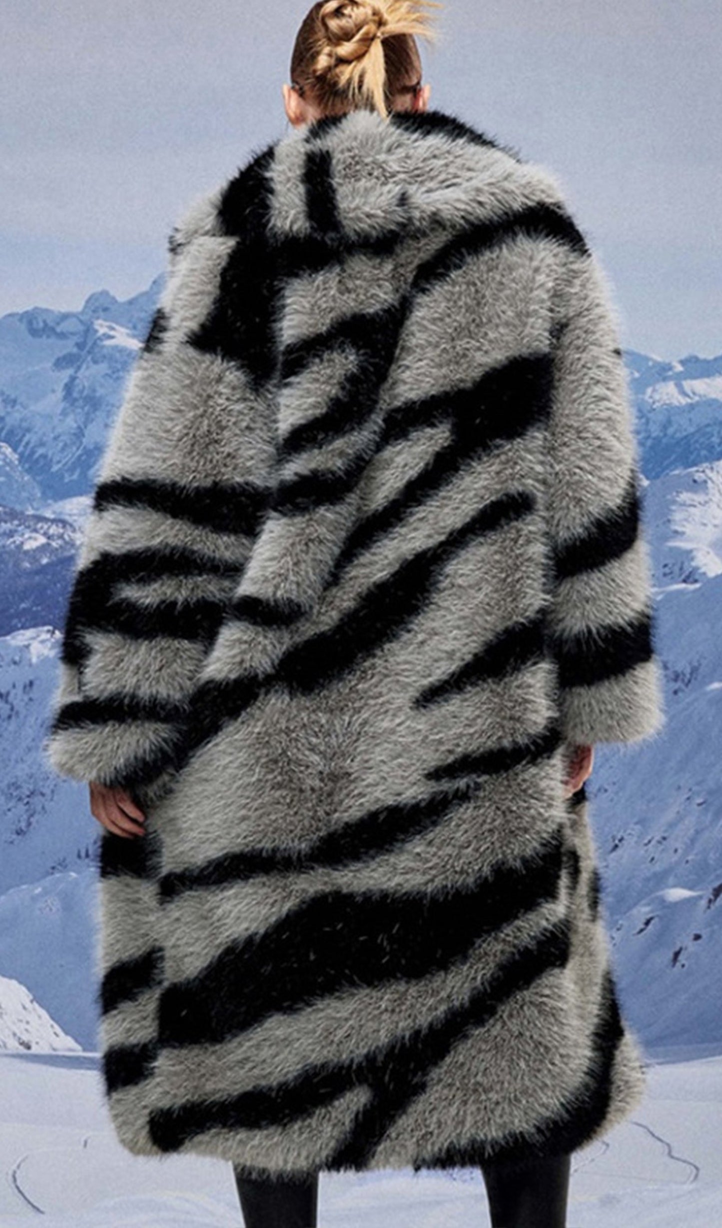 Suni Kürk Zebra Desenli Kaban
