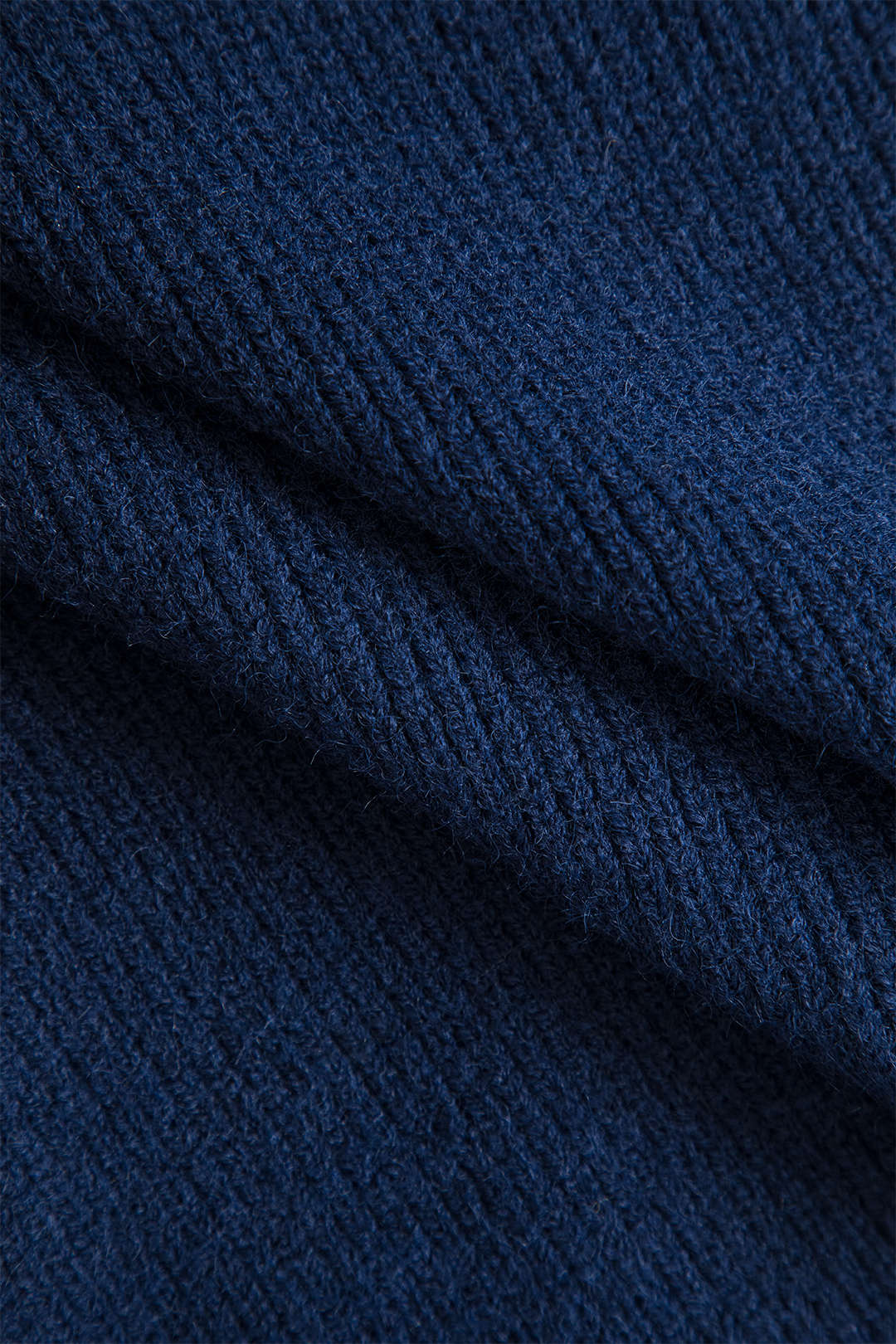 Koszula dżinsowa, sweter z kołnierzykiem zapinanym na guziki, kardigan