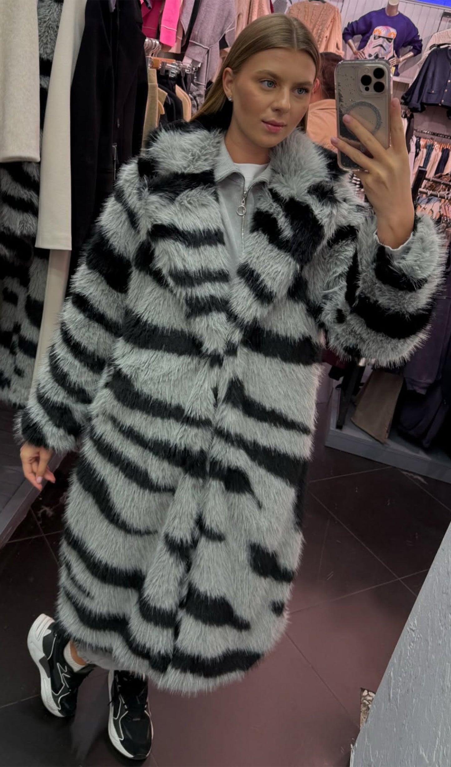 Suni Kürk Zebra Desenli Kaban