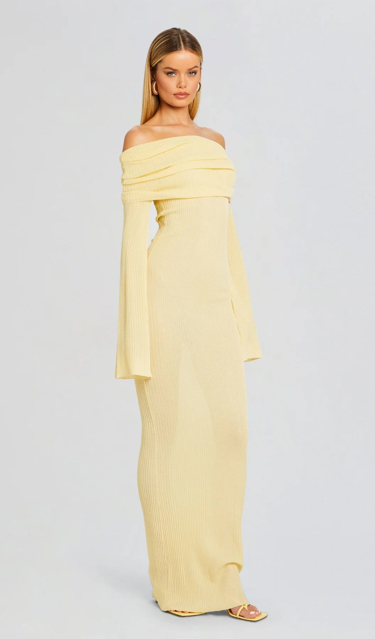 Kapalı Omuz Slim Fit Maksi Elbise