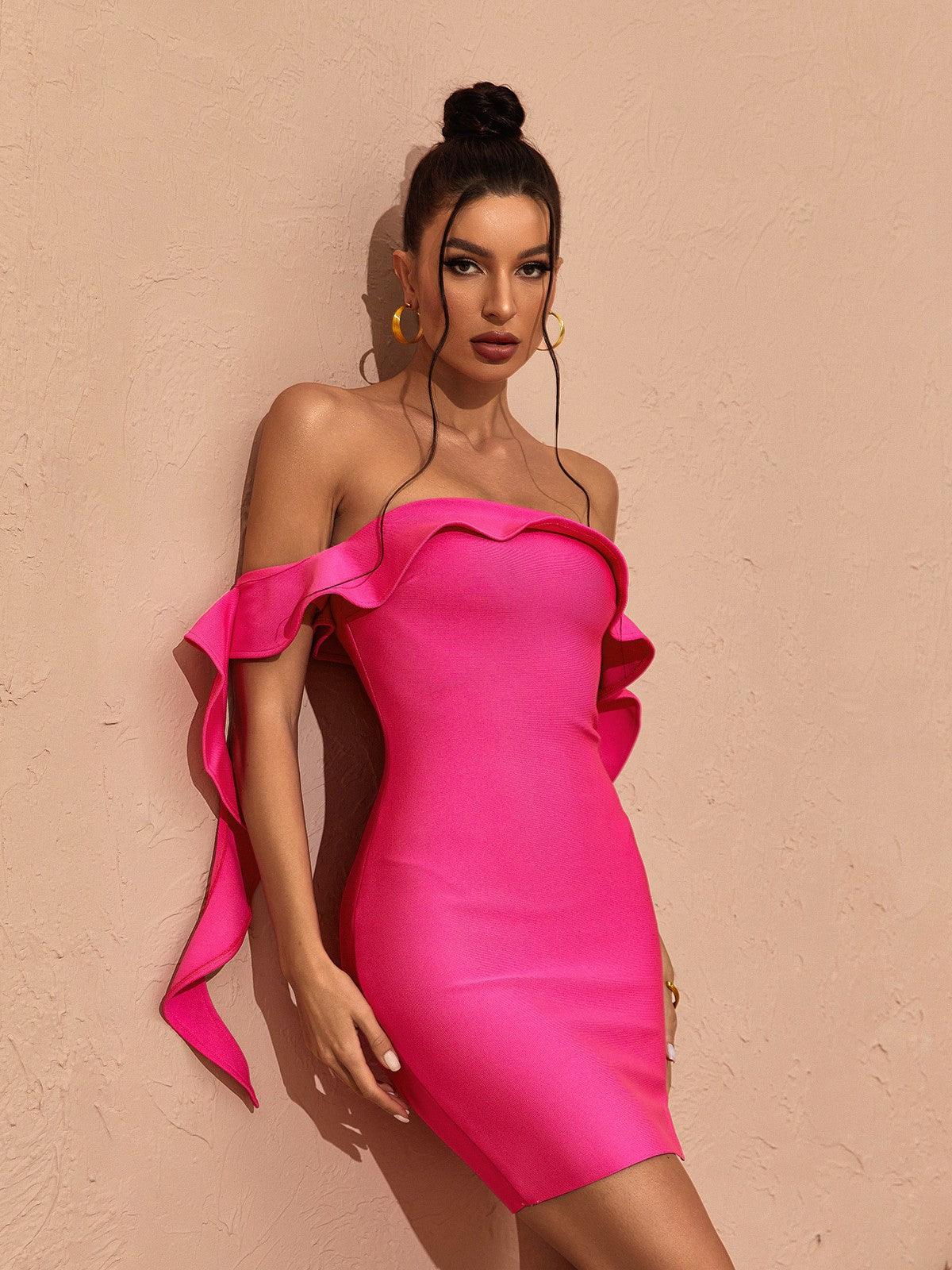 Alivia Düşük Omuzlu Fırfırlı Bandaj Mini Elbise Pembe
