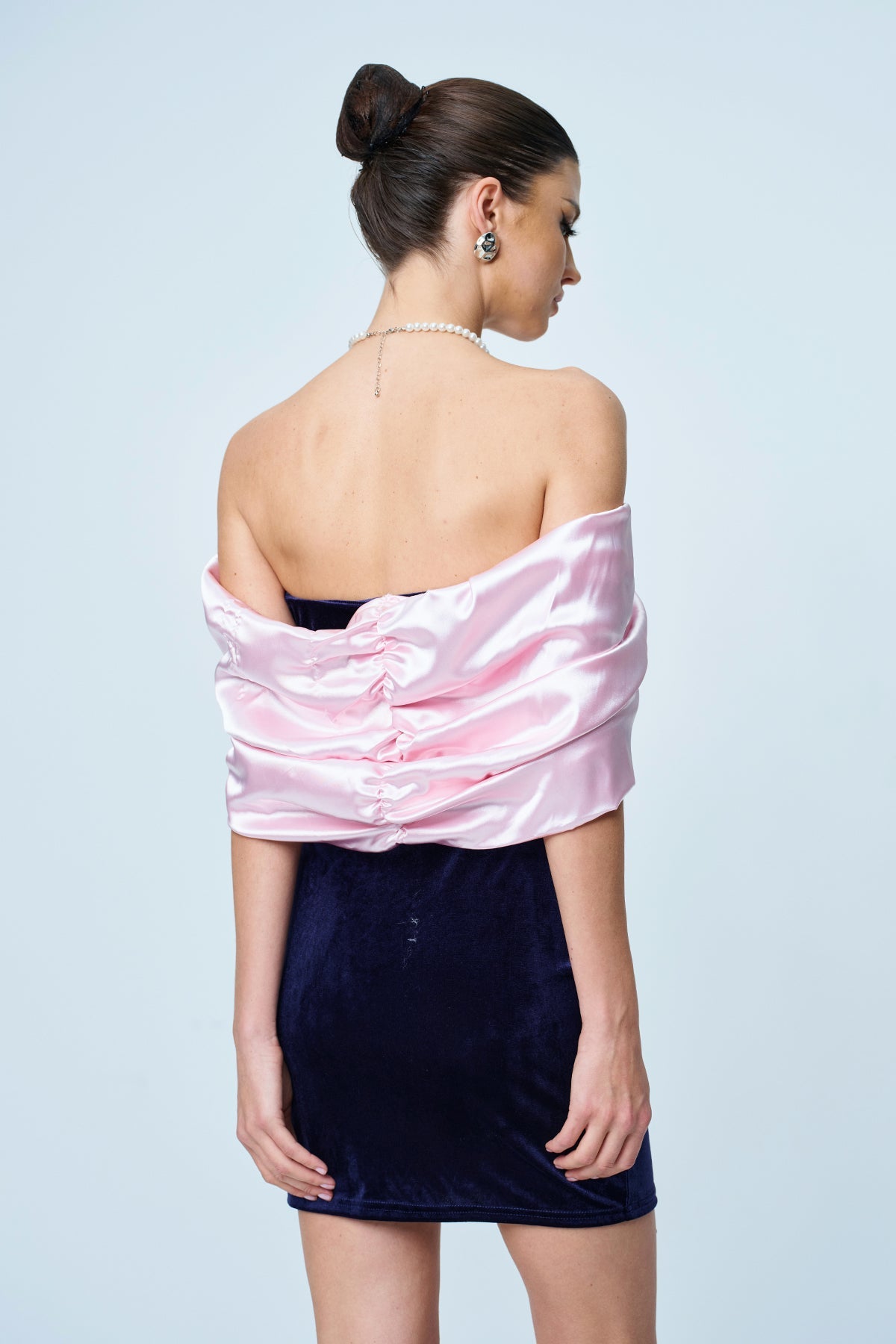 Anh Fiyonklu Straplez Bodycon Mini Elbise