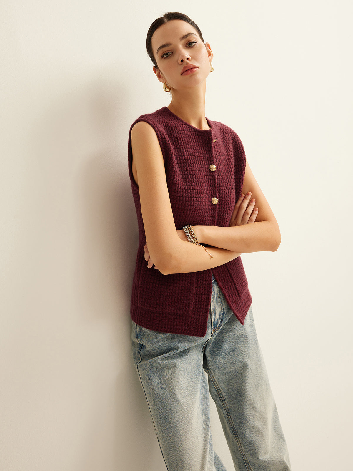 Zapinana na guziki wygodna dzianinowa kamizelka