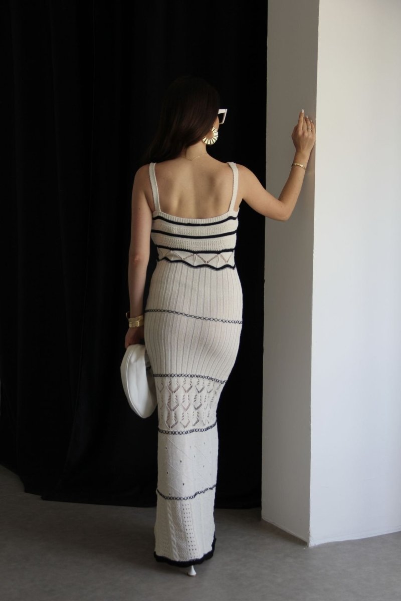 Esther Örgü Hollow Out Yırtmaçlı Maxi Elbise