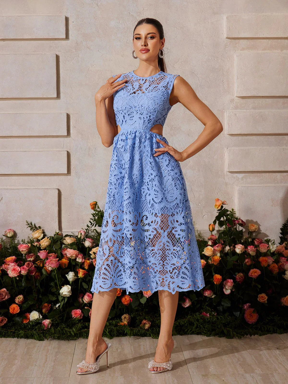 Celeste Kesimli Dantel Midi Elbise