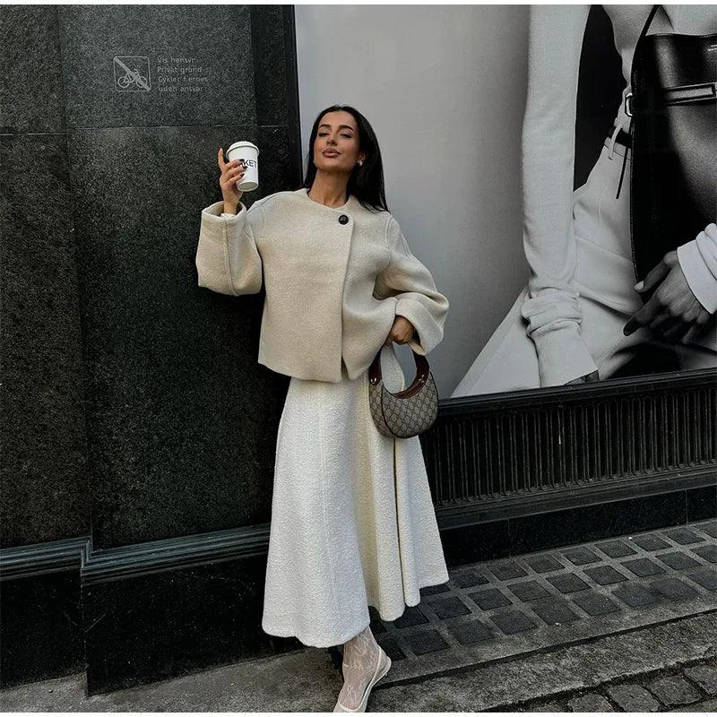 Tanith Ekru Yün Kısa Kaban