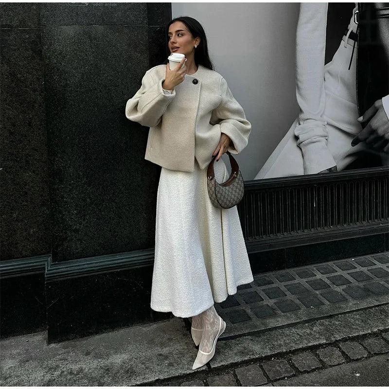 Tanith Ekru Yün Kısa Kaban