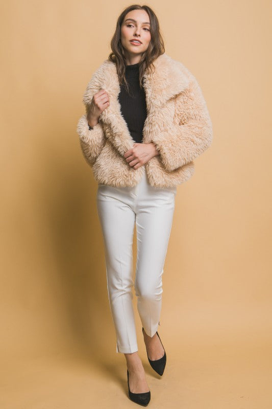 Uzun Kollu Suni Kürk Kaban