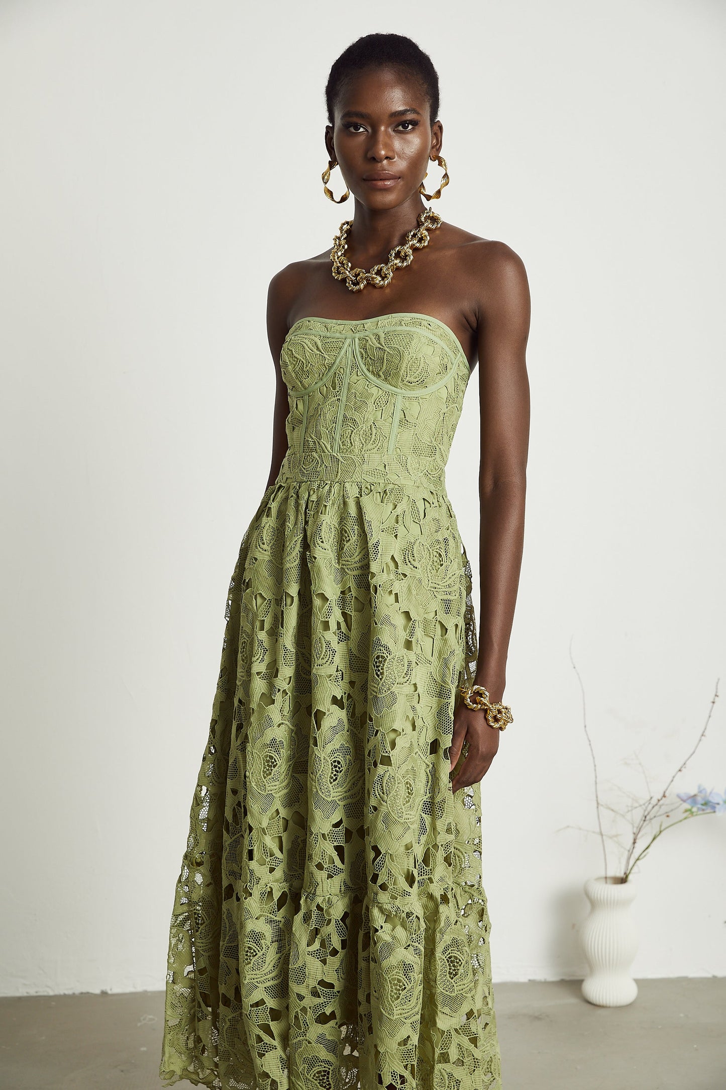 Inès Dantel Cut-Out Midi Elbise