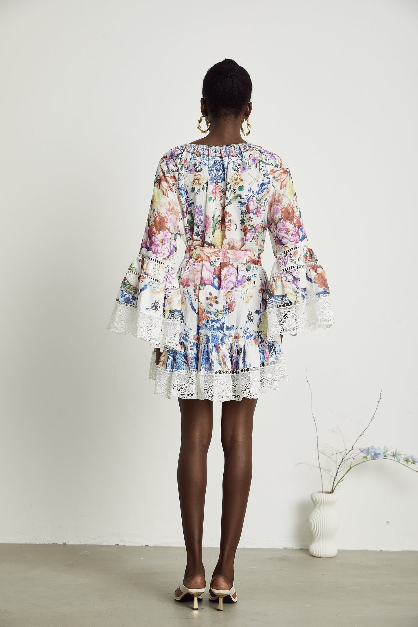 Bérénice Çiçek Desenli Dantelli Mini Elbise