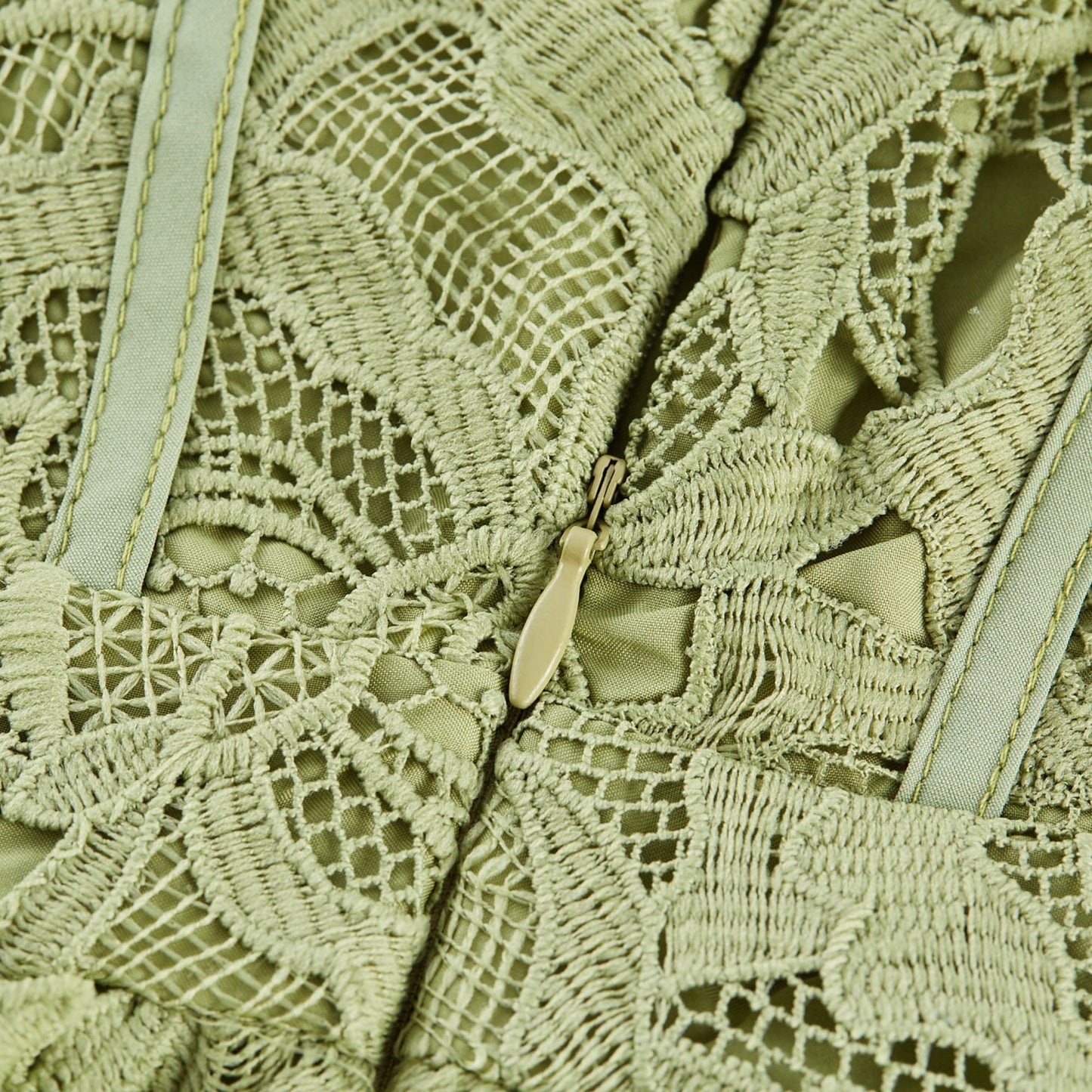 Inès Dantel Cut-Out Midi Elbise