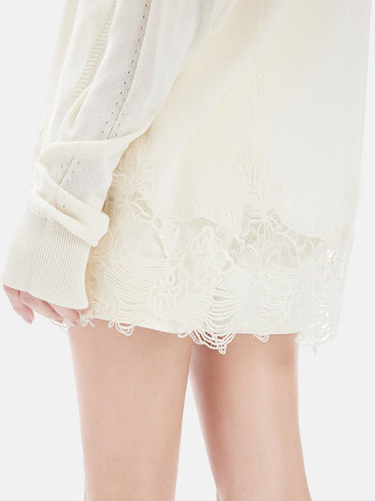 Sweter szydełkowy z koronką