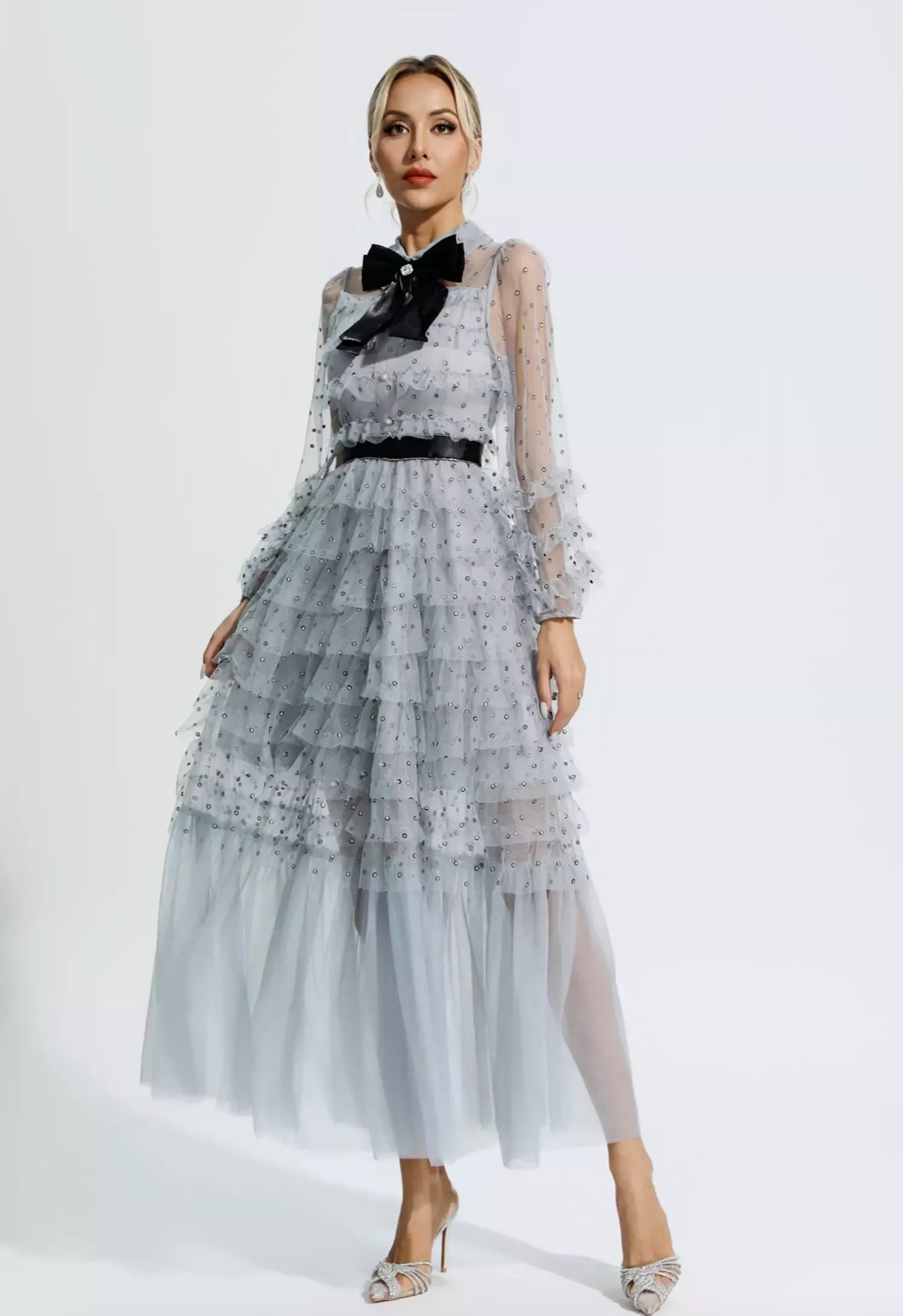 Fiyonklu File Maksi Elbise