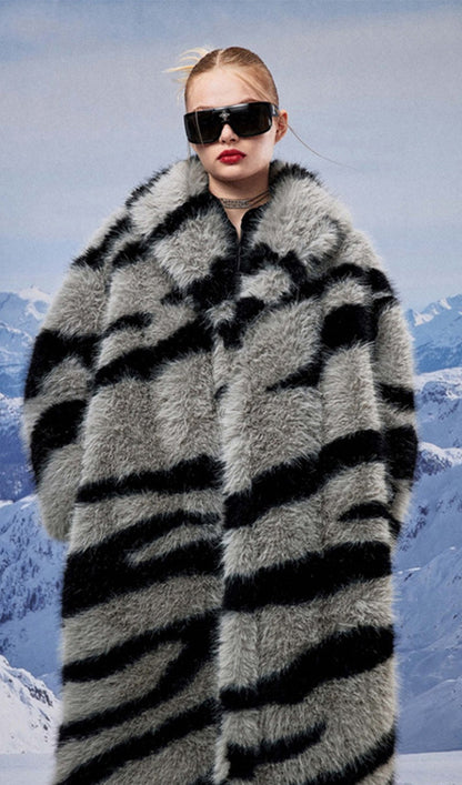 Suni Kürk Zebra Desenli Kaban