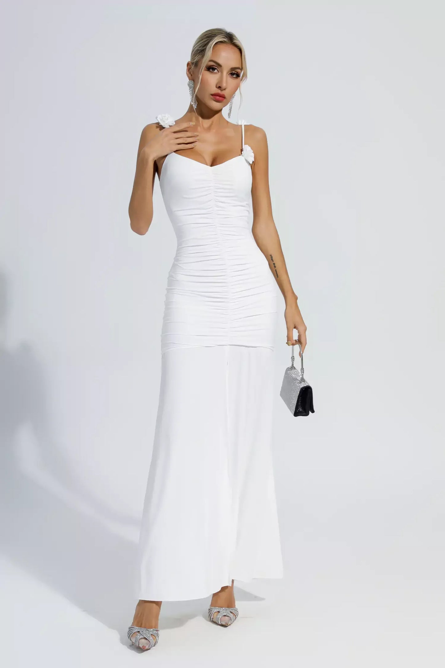 Isla Çiçek Yapraklı Askılı Maxi Elbise