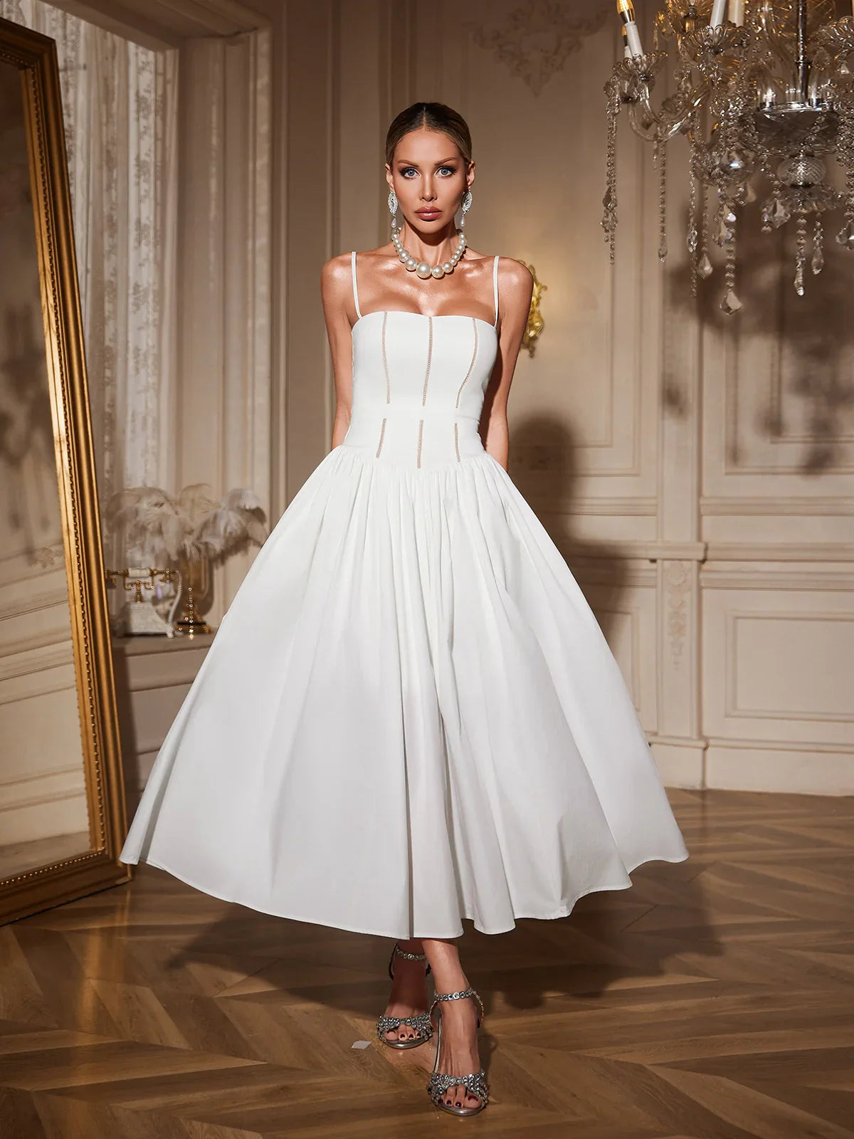 Sukienka midi Amelie z gorsetem i rozkloszowaną spódnicą 