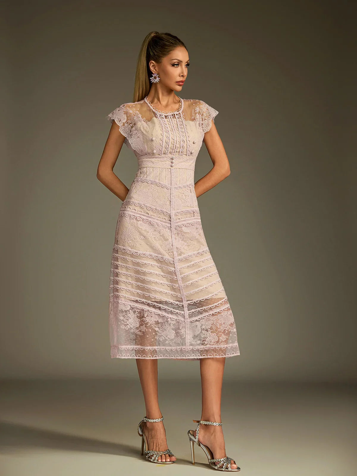 Sukienka midi z koronką i przezroczystością Eclat 