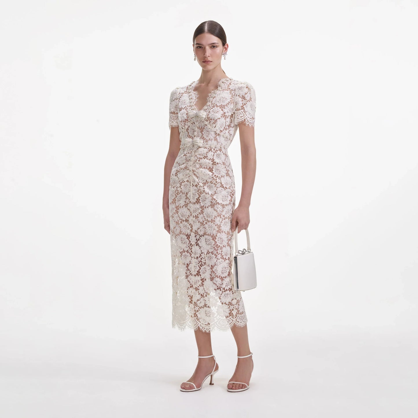 Sukienka midi Celeste z koronką i falbankami