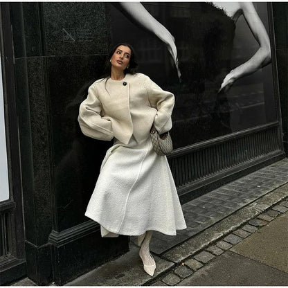 Tanith Ekru Yün Kısa Kaban