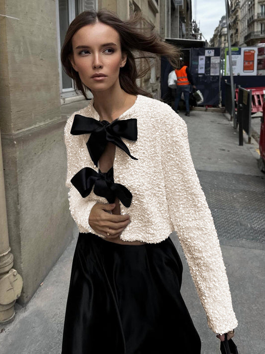 Payetli Kadife Fiyonk Süslemeli Ceket