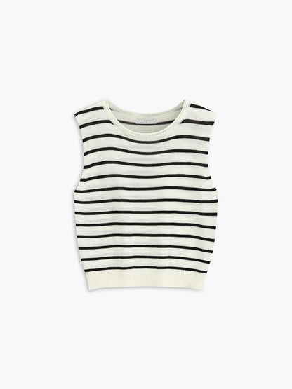 Klasyczny sweter w paski z kamizelką