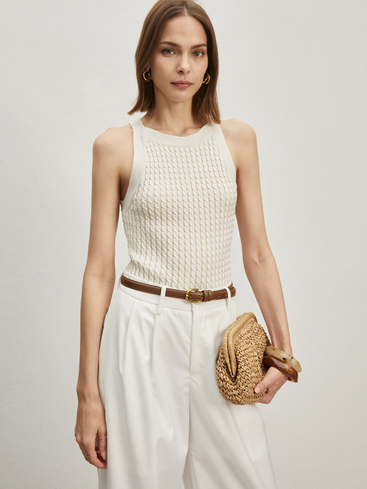 Gładki dzianinowy top z okrągłym dekoltem