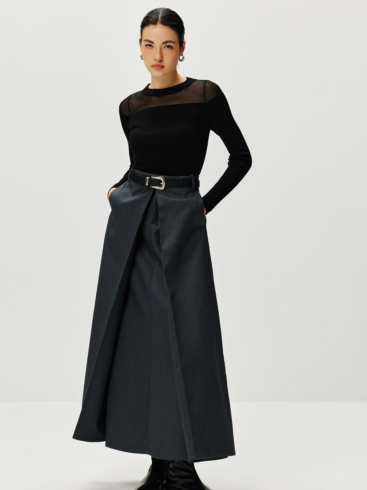 Yarı Şeffaf Panel Örgü Üst