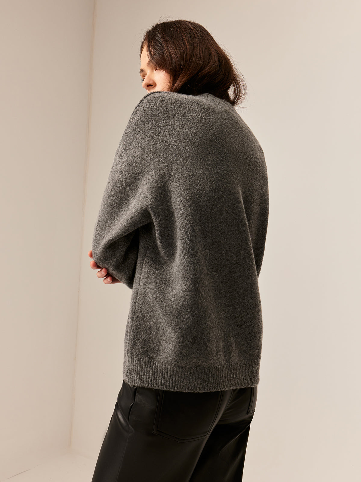 Sweter z mieszanki bawełny z nadrukiem wiśniowym