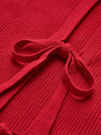 Dzianinowa kamizelka z prążkowanym kołnierzykiem i wiązaniem