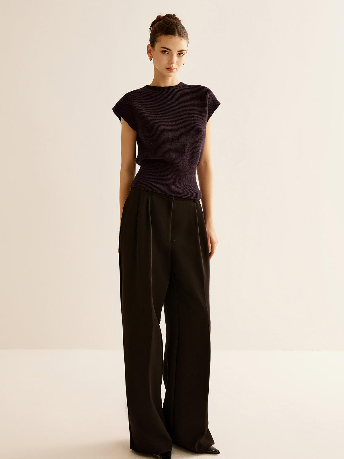 Prążkowana, kompresowana kamizelka swetrowa