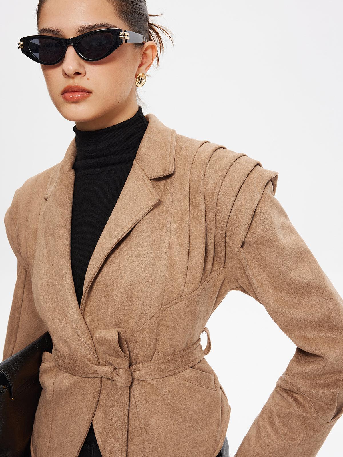 Sculpted Elegance Süet Trençkot