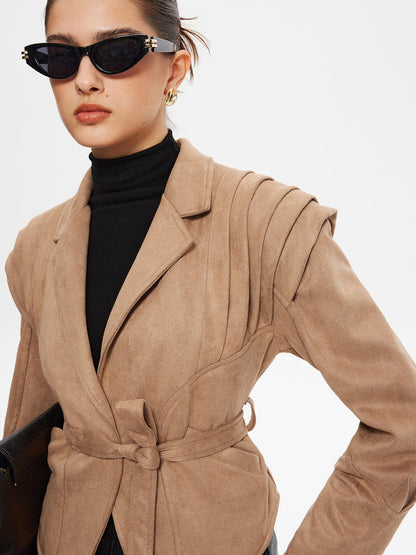 Sculpted Elegance Süet Trençkot