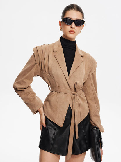 Sculpted Elegance Süet Trençkot