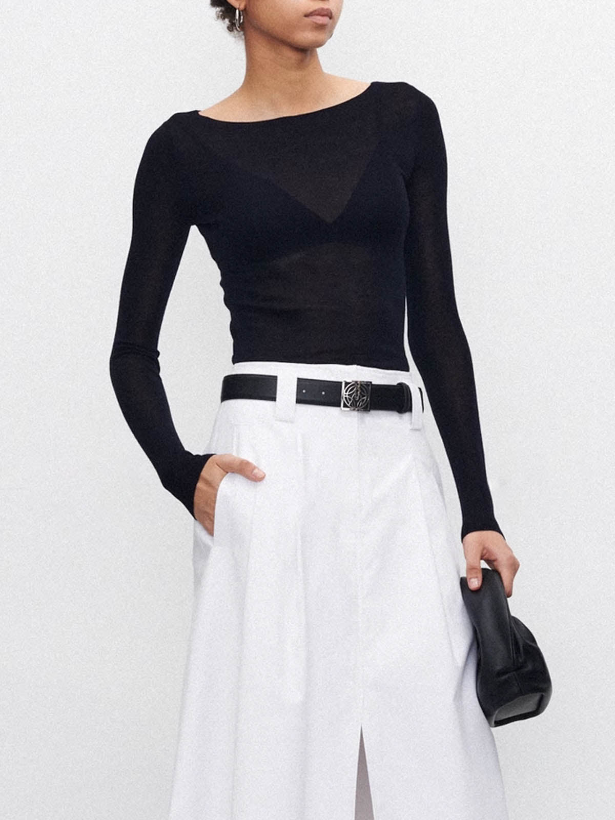 Yün Karışımlı İnce Şeffaf Kazak Üst