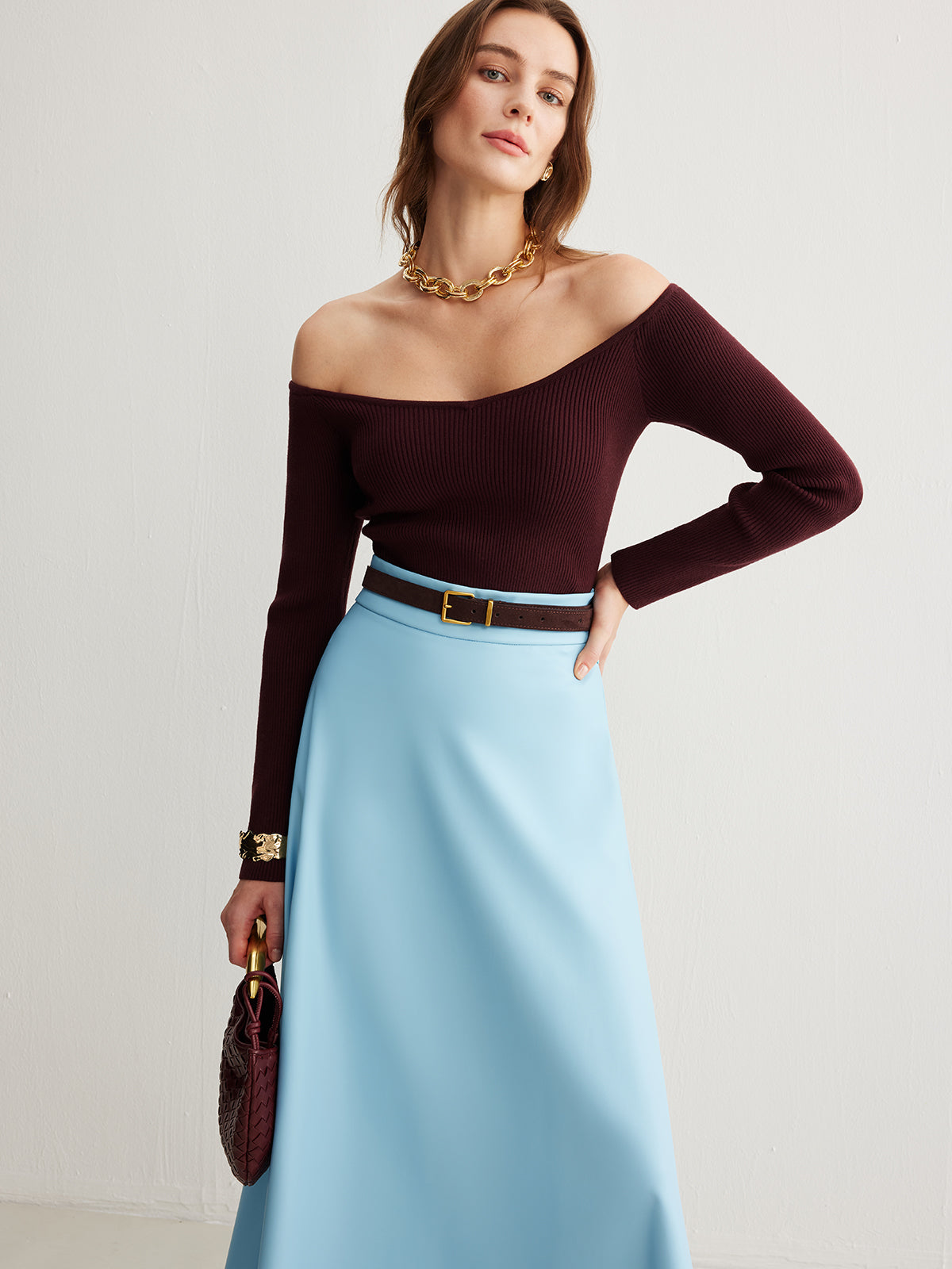 Soğuk Omuzlu İnce Örgü Üst Kazak