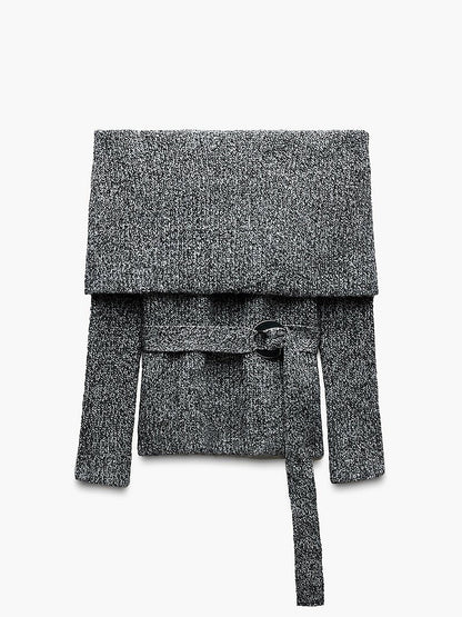 Sweter z odkrytymi ramionami i paskiem