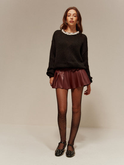 Wygodny sweter z ozdobnymi kryształkami