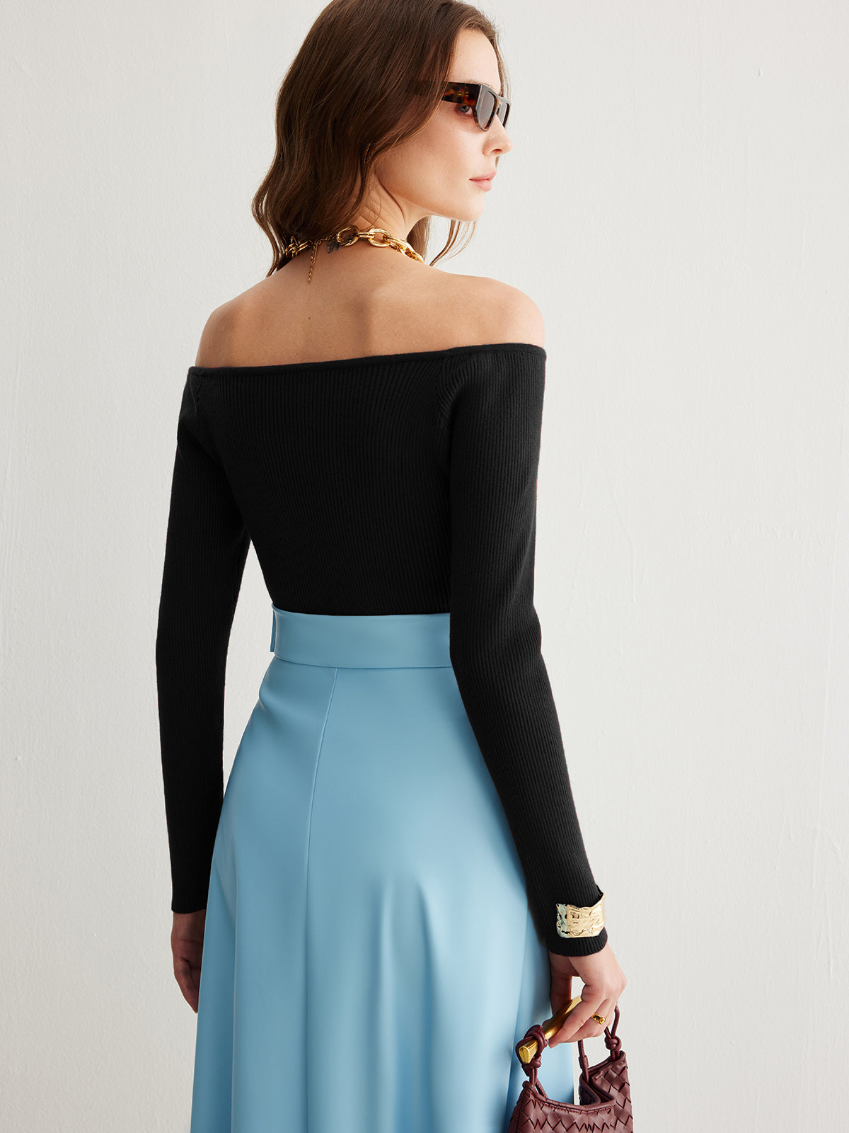 Soğuk Omuzlu İnce Örgü Üst Kazak