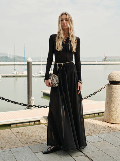 Przezroczysty dzianinowy top z długim rękawem i sznurowaniem z przodu