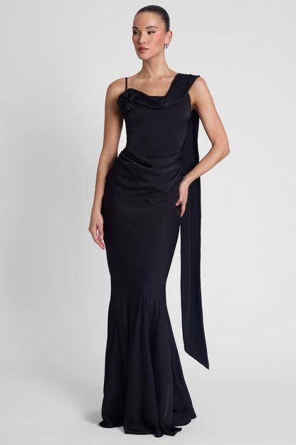 Celine Drapeli Saten Maxi Elbise - Siyah