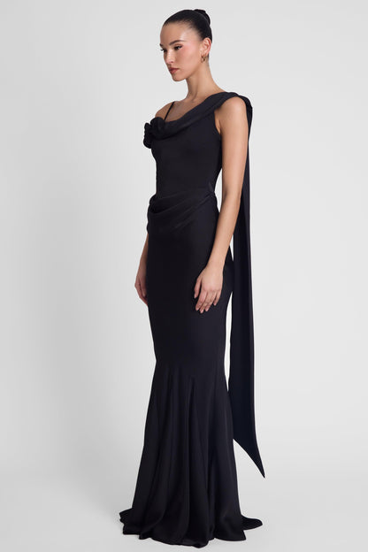 Celine Drapeli Saten Maxi Elbise - Siyah