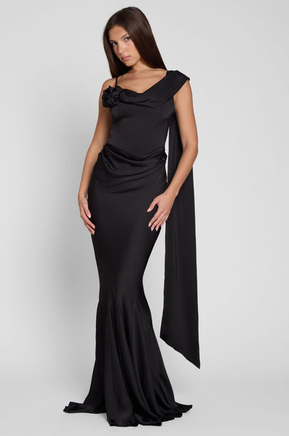 Celine Drapeli Saten Maxi Elbise - Siyah